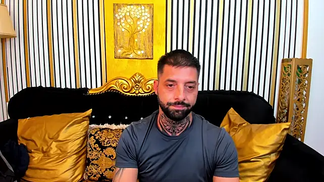 Chat +18 de TommyDum ao vivo