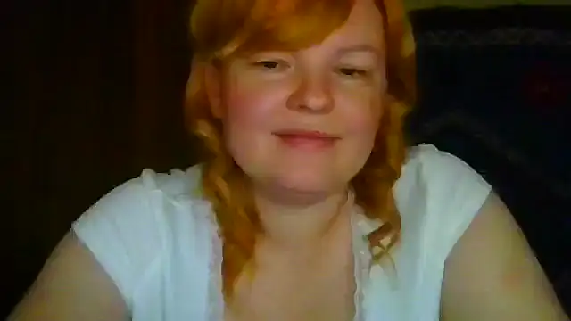 Chat XXX en directo de KrisryOxNiksss