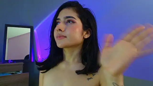 adara_johnson__'s Live XXX Chat