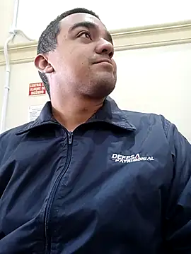 Chat +18 de morenogostoso29 ao vivo