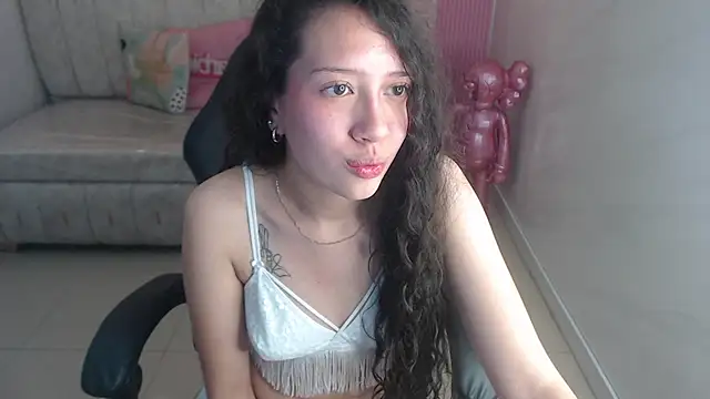 Alexaa_s 即時 XXX 聊天