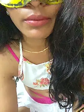 Sruthi04telugu 即時 XXX 聊天