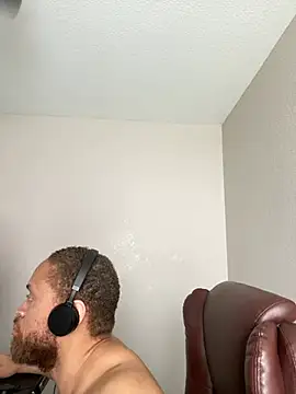 XXX chat uživo modela Fathero1time