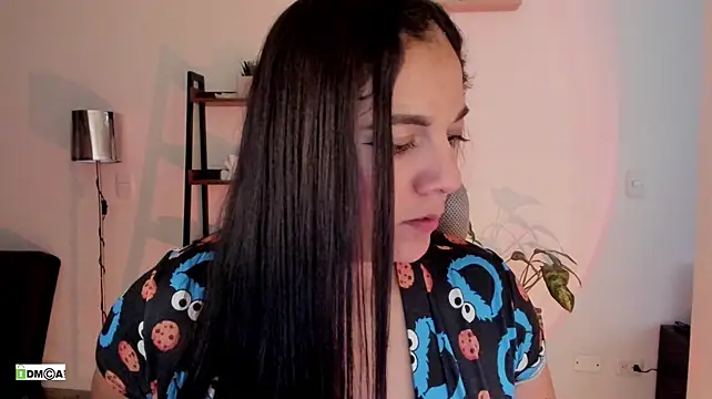 Chat XXX en directo de urcute_kitten
