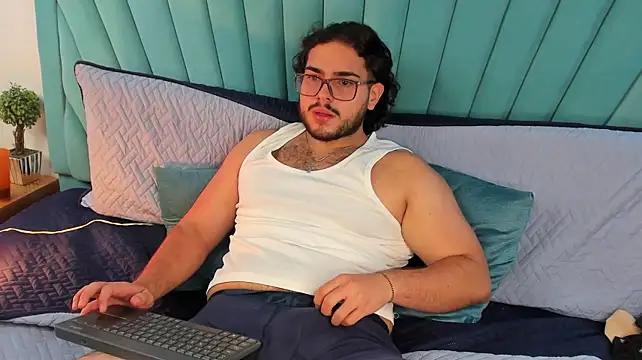 Enzo_bossJS Live XXX-chat