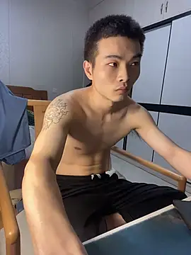 gutou001's Live XXX Chat