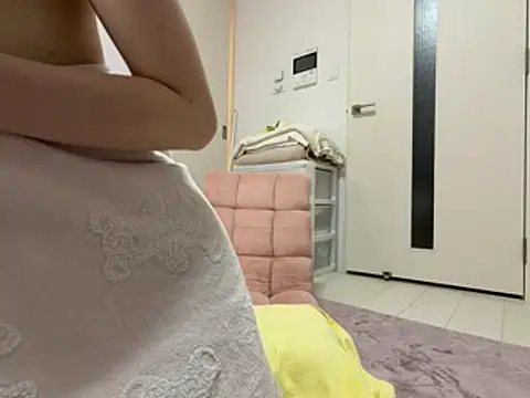 18yukina Adlı Modelin Canlı XXX Sohbeti