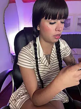 Shalom_pink17 – Naživo XXX chat
