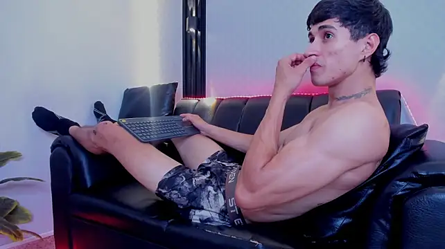 Czat XXX na żywo – Dark_Valentino_