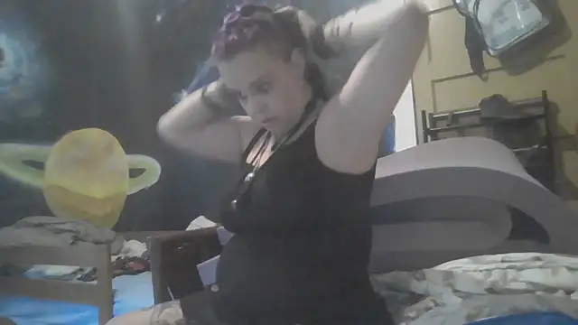 TWiSTYTheTwizted élő XXX-chatje