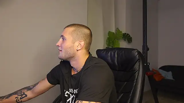 Igor_Wilde Show Webcam