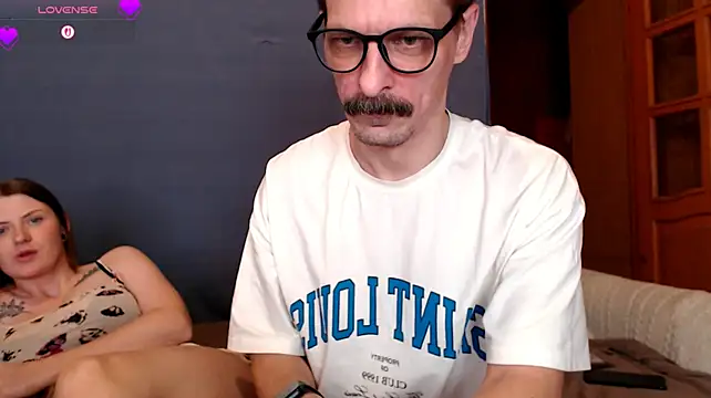 CozyCurvesn Live XXX chat