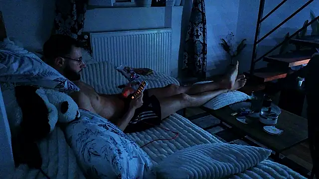RyanStorm_ élő XXX-chatje