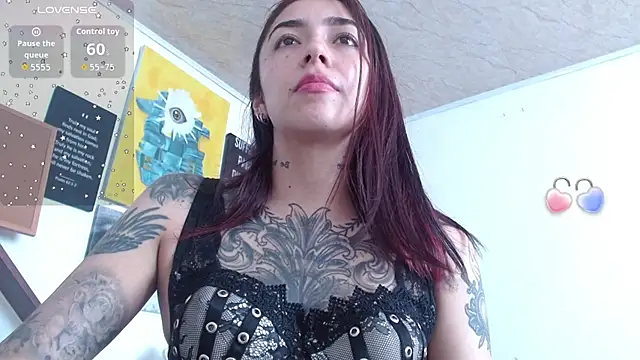 ZoeBakers_'s Live XXX Chat