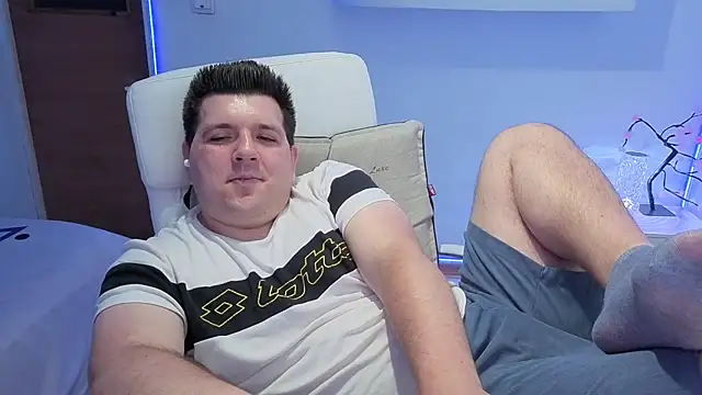 JasonJacks Adlı Modelin Canlı XXX Sohbeti