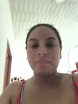 Francesca_ferrari Adlı Modelin Canlı XXX Sohbeti