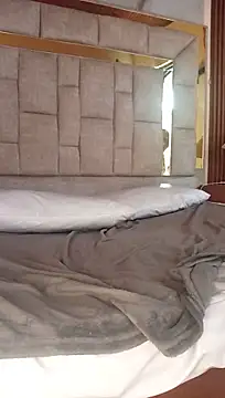 Chat +18 de CottonCloe_ ao vivo