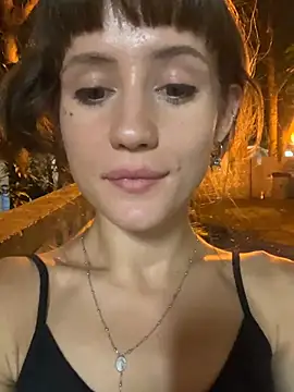 what_is_the_sun Live XXX-Chat