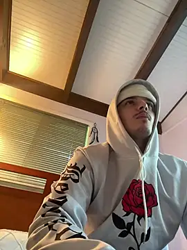 CarmeloA élő XXX-chatje