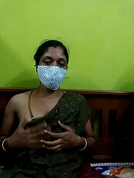 Rathitamil's Live XXX Chat