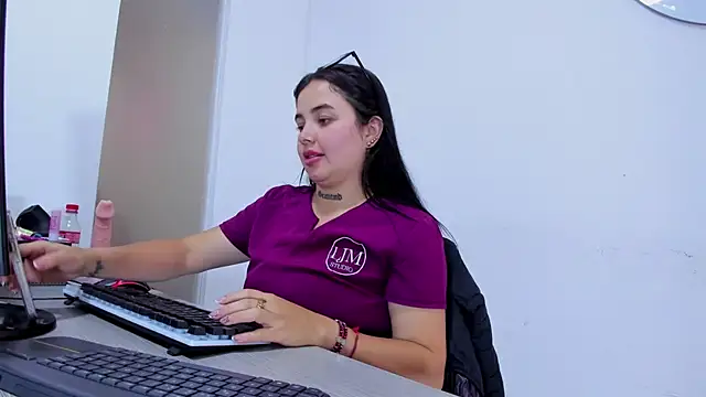 KateRoouse Live XXX Chat