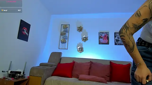 دردشة Naiely_Naides الجنسية المباشرة