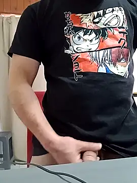 Bradd_32のライブXXXチャット