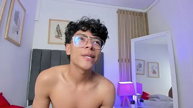 Živý XXX chat Adams__Bobby