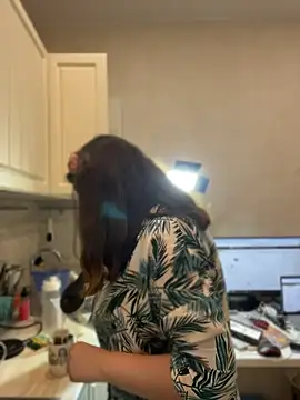 Chat XXX Live DienkaGreen
