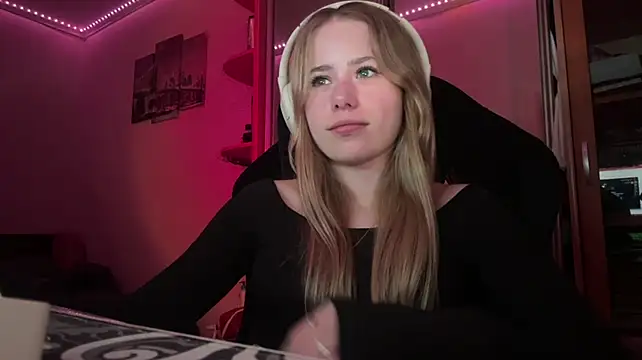 Aurorain Chat XXX live