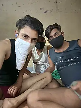 BiggerDickGuy live XXX chat
