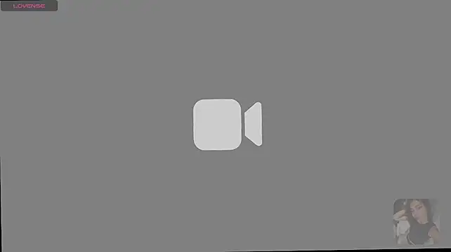 XXX chat uživo modela H_hiana