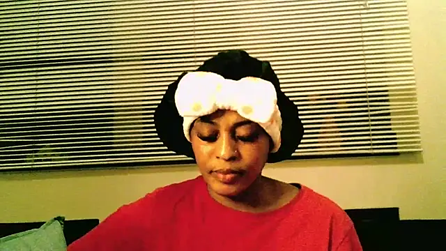 ORUOMA's Live XXX Chat