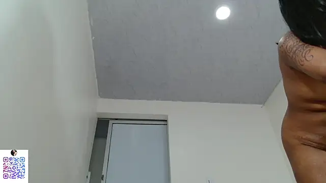 K3ndal1_'s Live XXX Chat