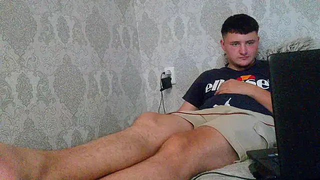 miki_lav1n Webbikameraesitys