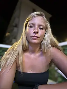 Chat XXX en directo de AnastasiaAniess