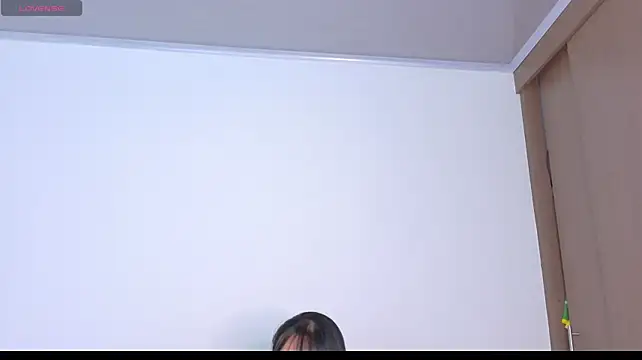 LunaraVelvett's Live XXX Chat