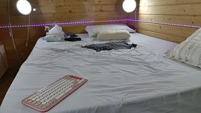 Chatroom XXX en direct de wild41