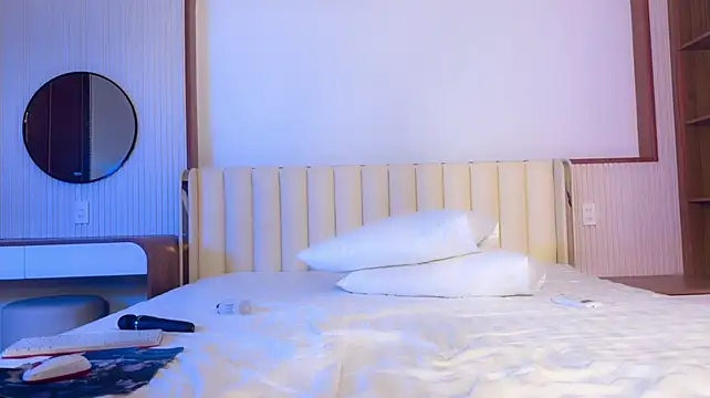 Meow_Kira's Live XXX Chat