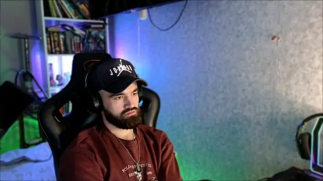 _Serious_Man Chat XXX live