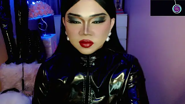 LadyHypnotist 即時 XXX 聊天