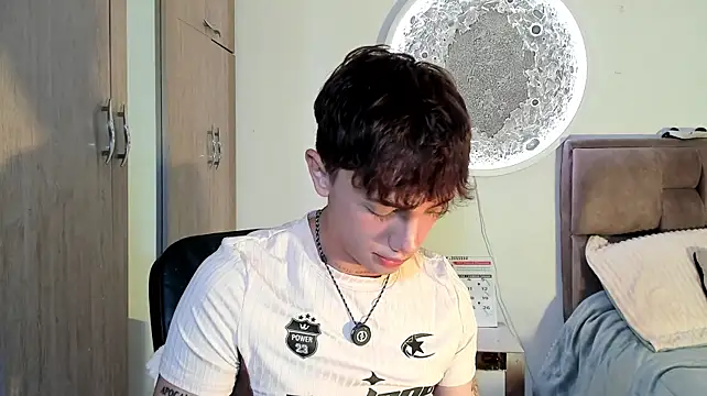 Timothy_ros Live XXX Chat