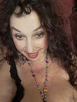 GypsyEsmeralda's Live XXX Chat