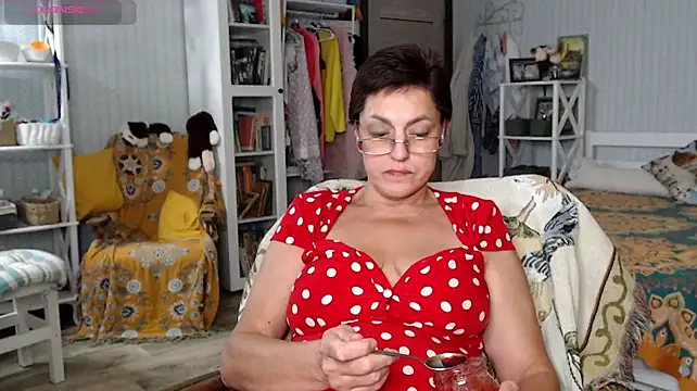 BloomingAllure Live XXX Chat