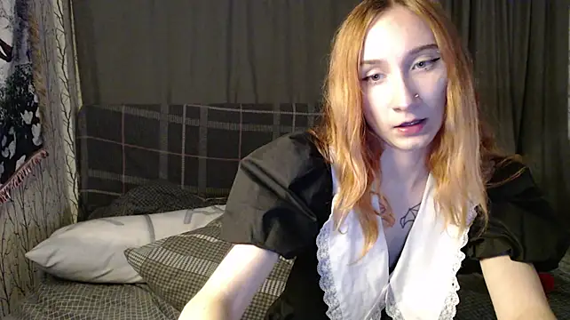 Chat XXX en directo de Redd_Foxyy