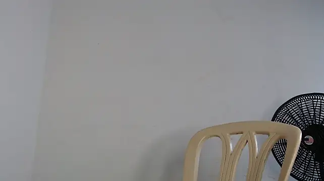 צ'אט XXX בשידור חי של drako_monster