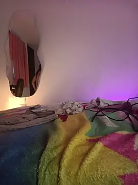 SalomeFire Adlı Modelin Canlı XXX Sohbeti