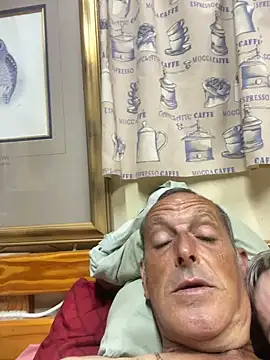 Chat +18 de GeldenKuy ao vivo