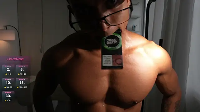 Chatroom XXX en direct de Paradise_boy__