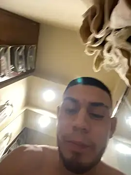 Taylor_DiamondBoy Live XXX-chat